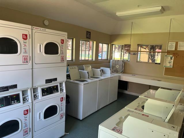 1089 Bluebell Dr - Photo 4 of 12