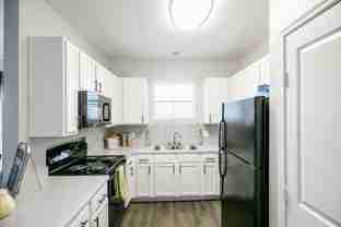 The Benton Apartments - Photo 1 of 1