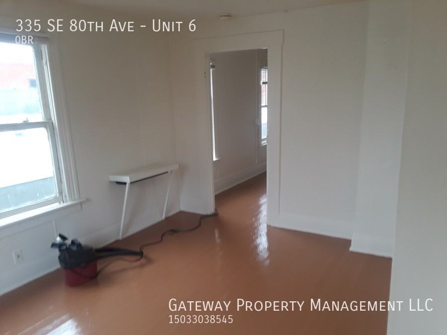 335 Southeast 80th Avenue #6 - Photo 3 of 7