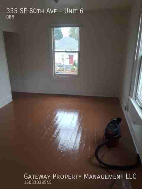 335 Southeast 80th Avenue #6 - Photo 4 of 7