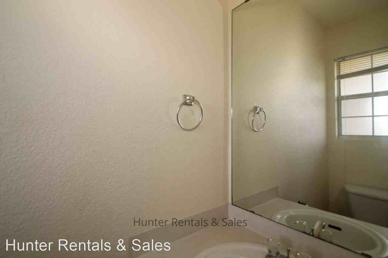 4000 Gus Dr - Photo 2 of 13