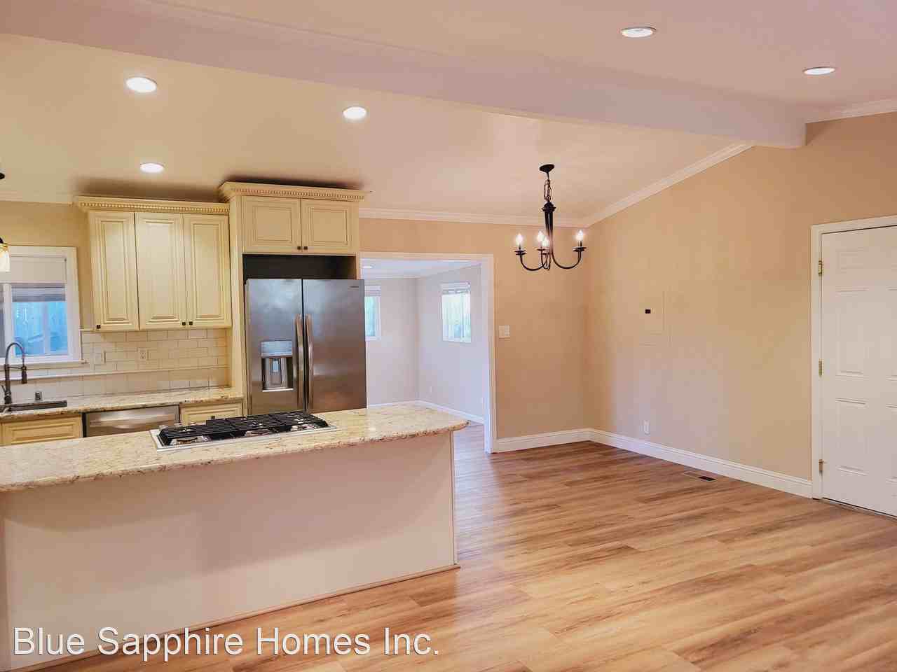 1390 Juanita Dr - Photo 3 of 38