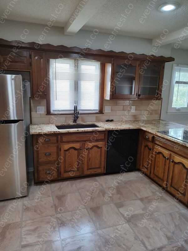6723 N Oregon Ave - Photo 3 of 40