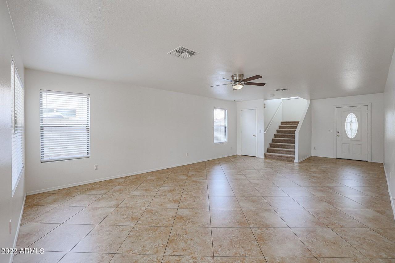 12806 N 115th Ln - Photo 6 of 26