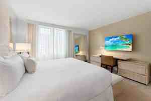 featured image of 102 24th St #1211