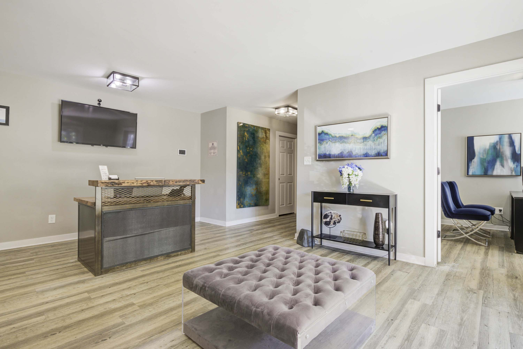 Quad Apartment Homes - Photo 7 of 14