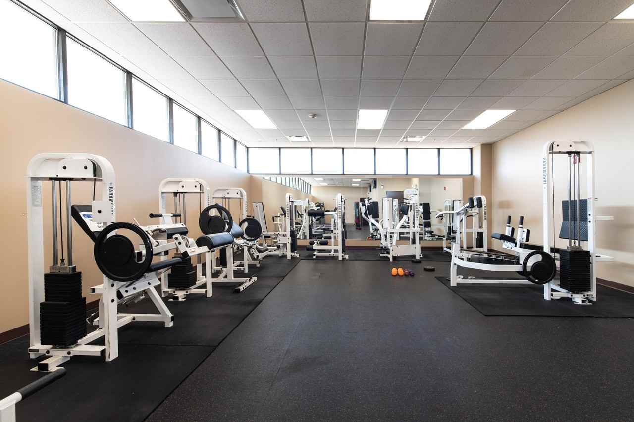 Walnut Tower Apartments 722 Walnut St, Kansas City, MO 64106 Zumper