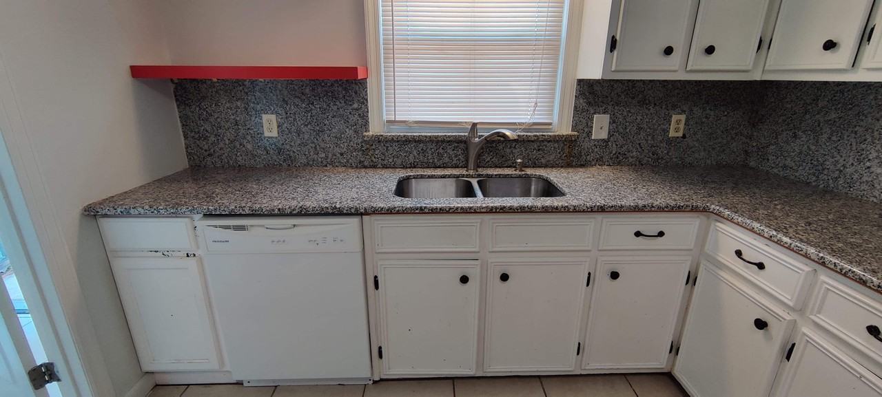 255 Buckhead Rd #1 - Photo 2 of 10
