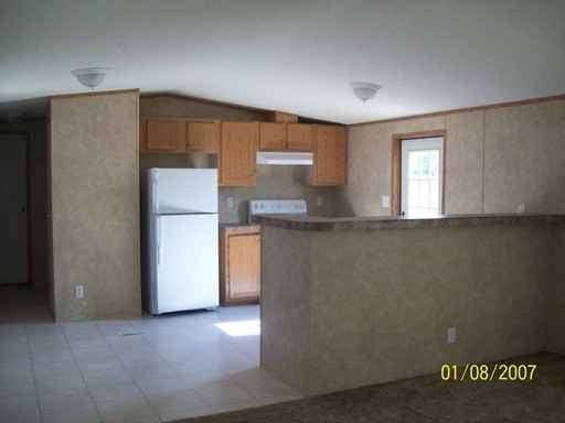 1327 Newland St - Photo 2 of 4