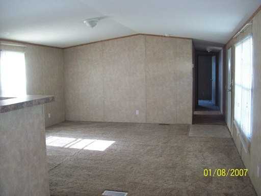 1327 Newland St - Photo 3 of 4