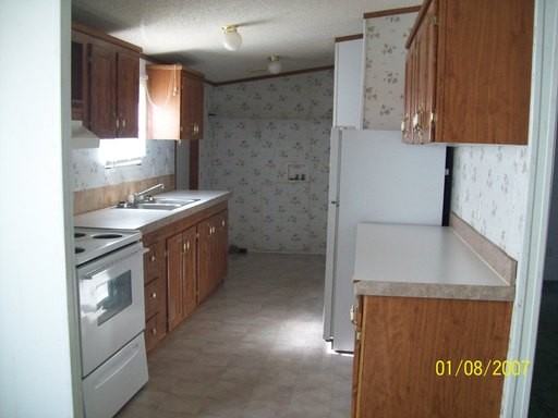 1318 Fairfax St - Photo 2 of 6