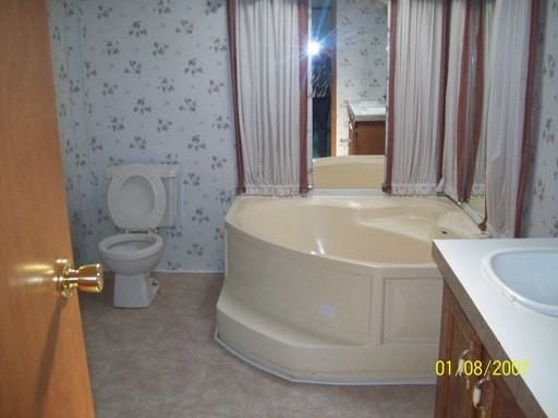 1318 Fairfax St - Photo 3 of 6
