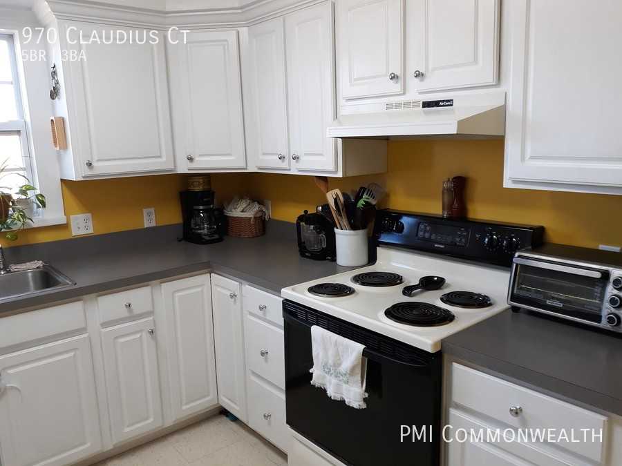 970 Claudius Ct - Photo 2 of 19