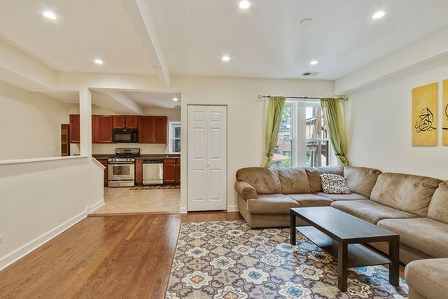 9100 Lamon Ave #1N - Photo 3 of 17