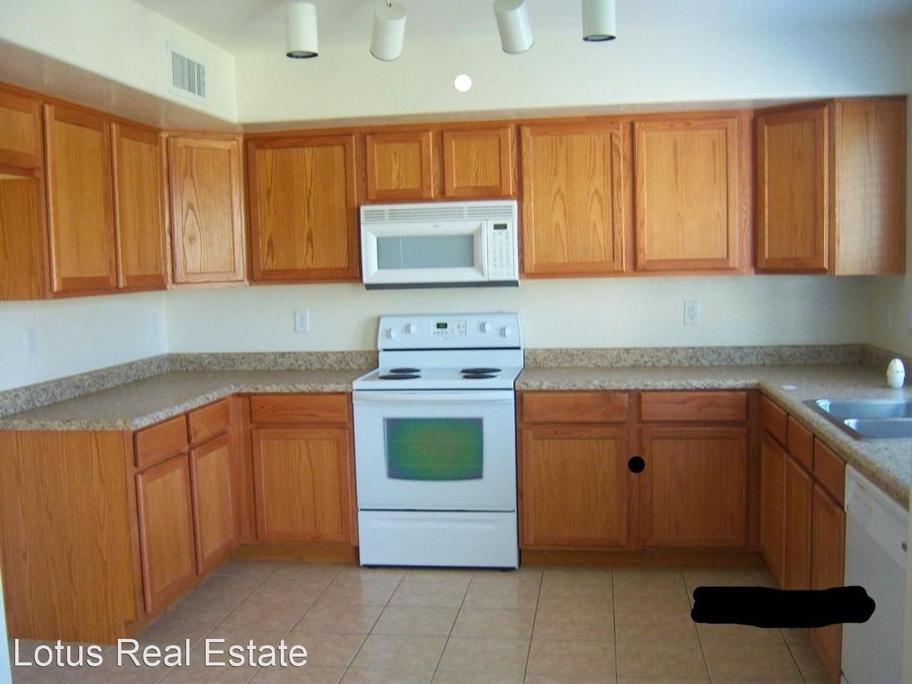 102 W Diamond Trl - Photo 2 of 3
