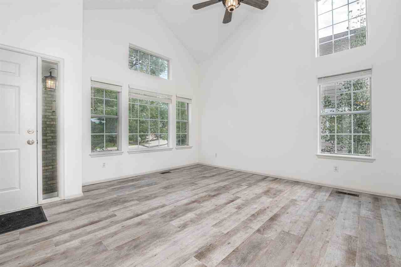 4701 N Blazingstar Trl - Photo 6 of 36