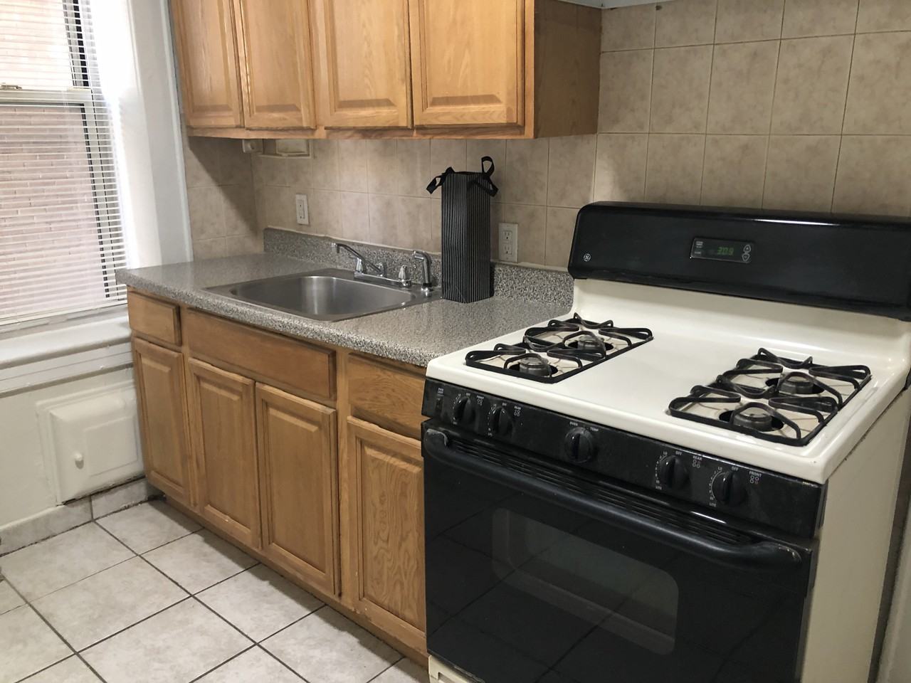 288 Rosa Parks Boulevard #52 - Photo 5 of 17