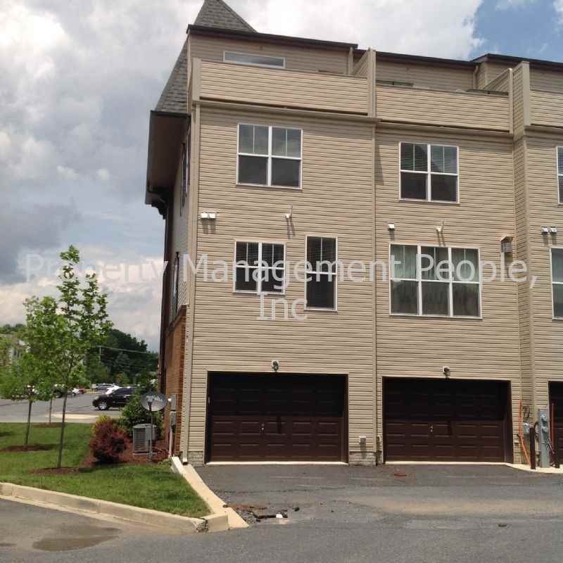 1402 Wheyfield Dr - Photo 2 of 28