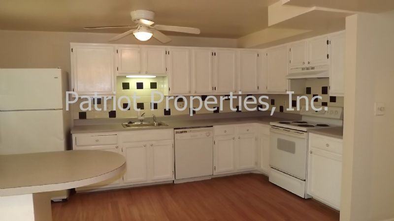 54 Huntley Ct - Photo 2 of 5