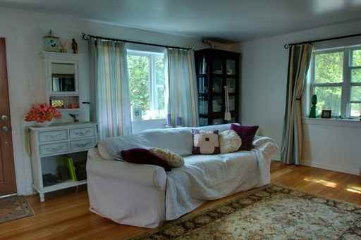 1171 Clements Rd - Photo 3 of 21