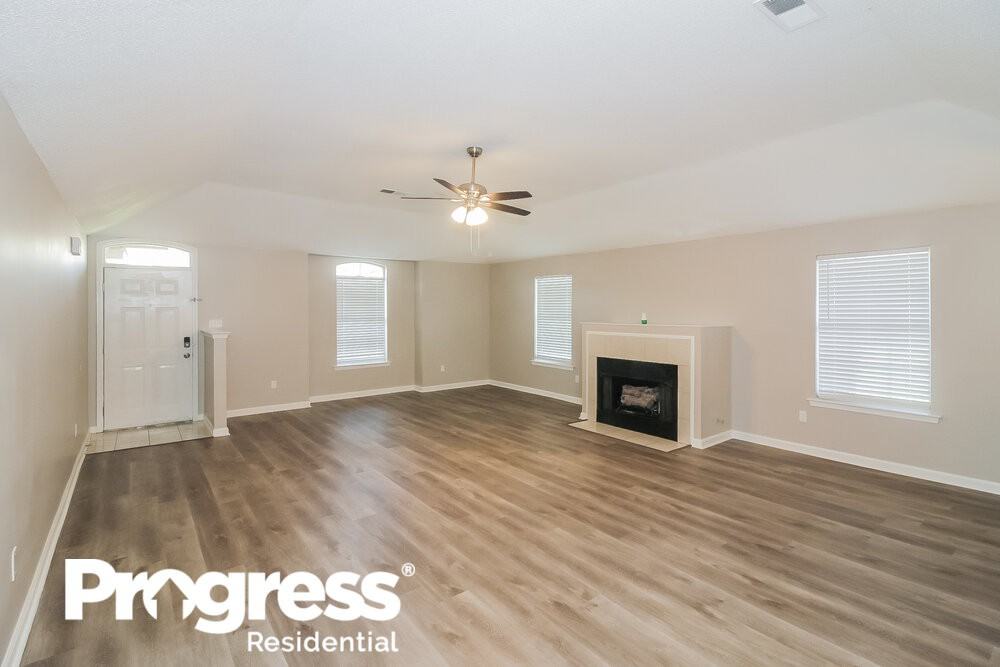 4784 Harvest Park Dr - Photo 3 of 16