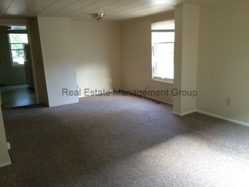 118 Lambros Dr - Photo 3 of 7