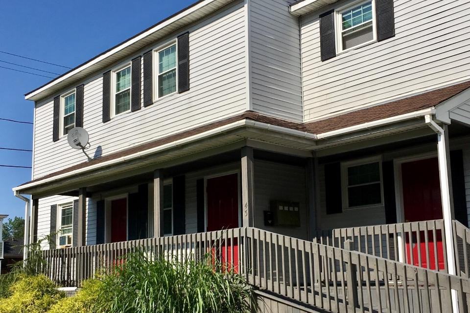 43 Carroll St - Photo 6 of 12