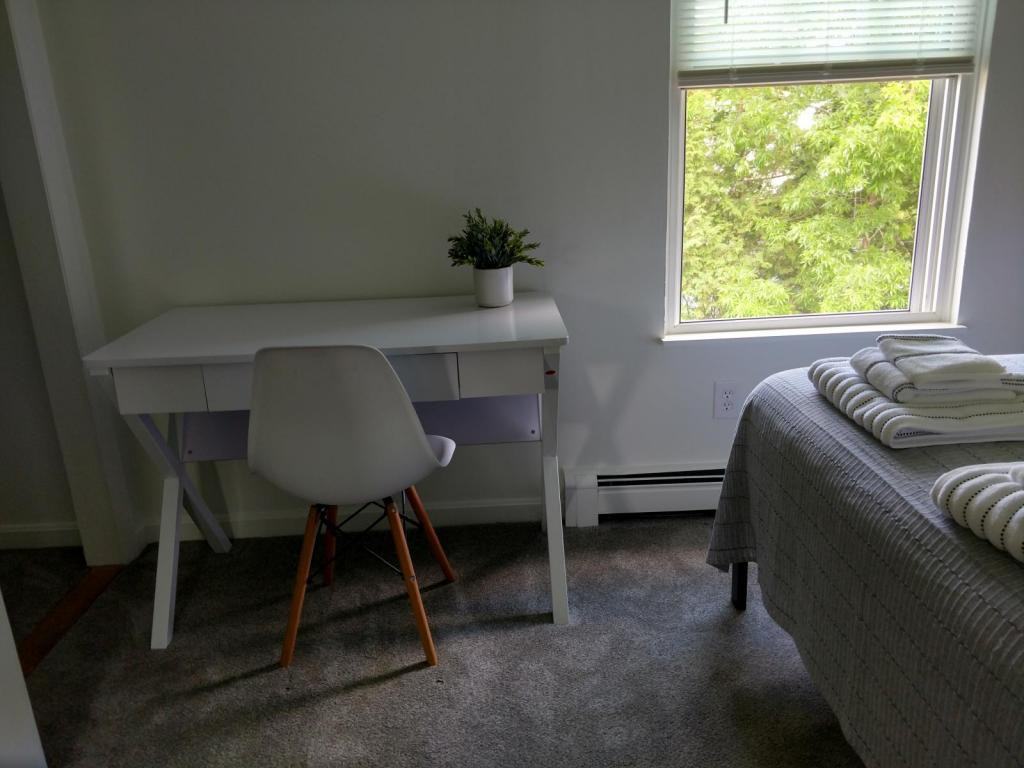 43 Carroll St - Photo 5 of 12