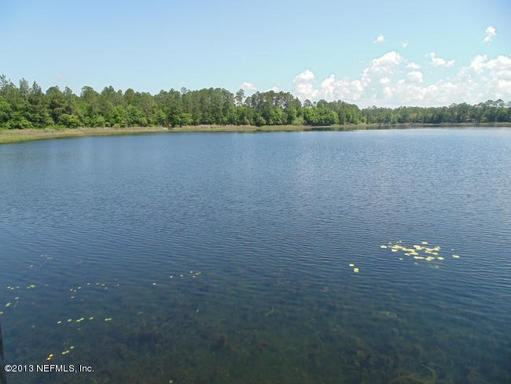 594 Higginbotham Lake Rd - Photo 2 of 18