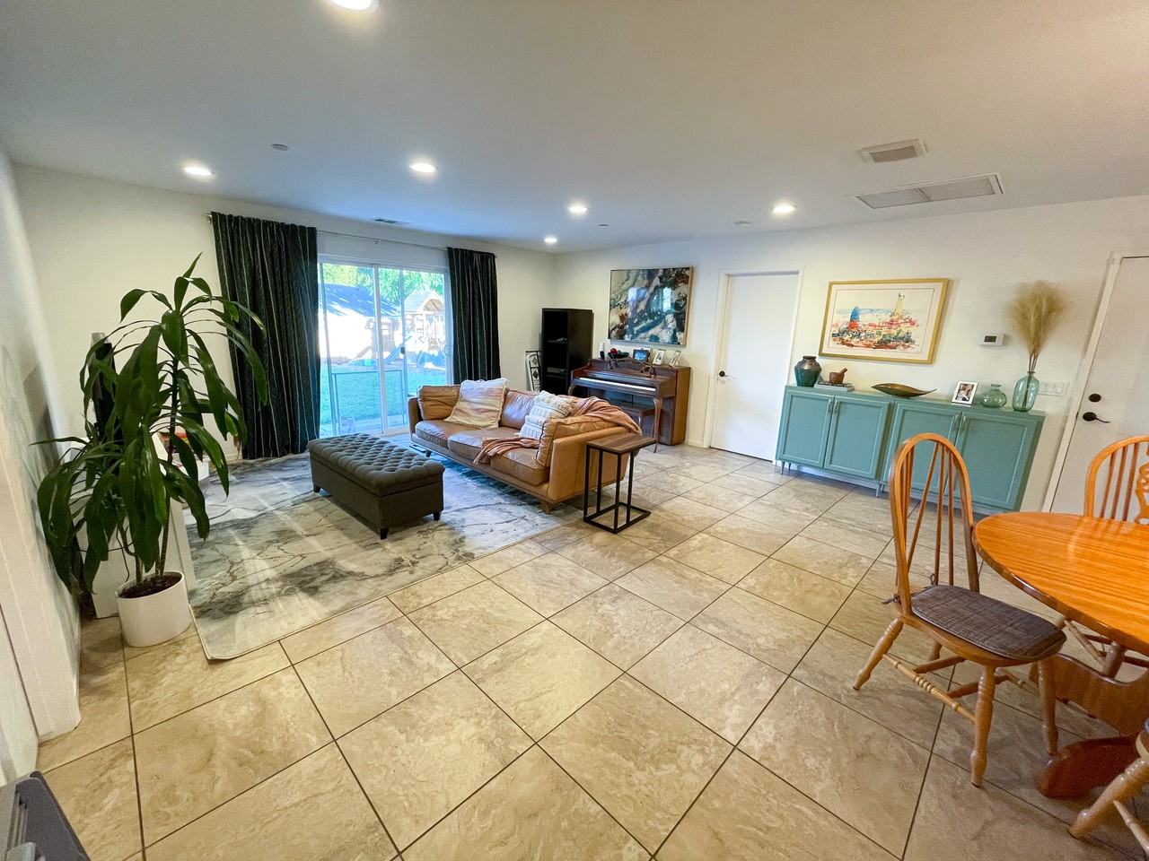 6949 Navajoa Ave - Photo 3 of 14