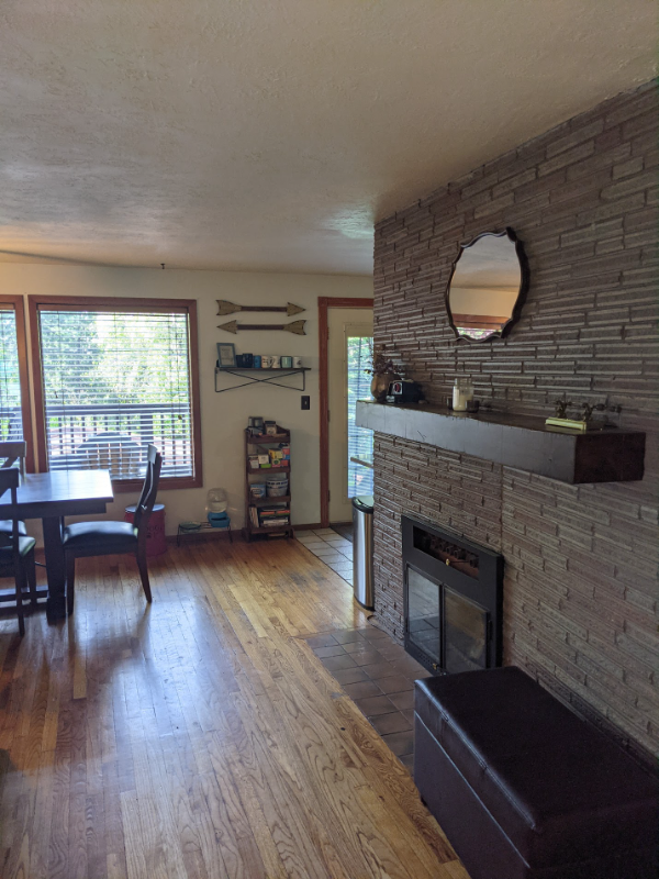 3823 E 15th Ave - Photo 3 of 21