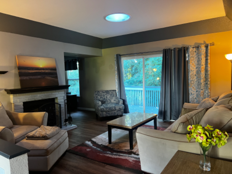 723 N 8th Loop - Photo 5 of 37