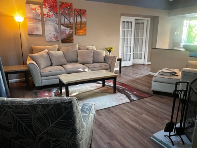 723 N 8th Loop - Photo 7 of 37