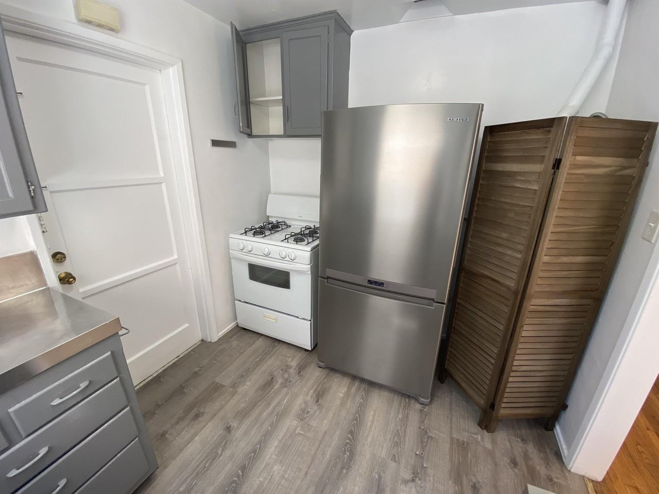 2471 Silver Lake Blvd #2471A - Photo 4 of 37