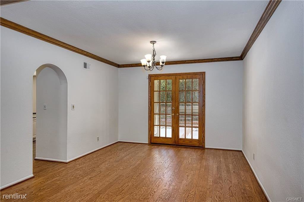 30028 Torrepines Pl - Photo 3 of 11