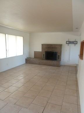 479 N Boulder Dr - Photo 3 of 11