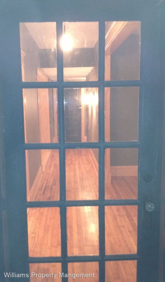 476 Summit Ave - Photo 2 of 23