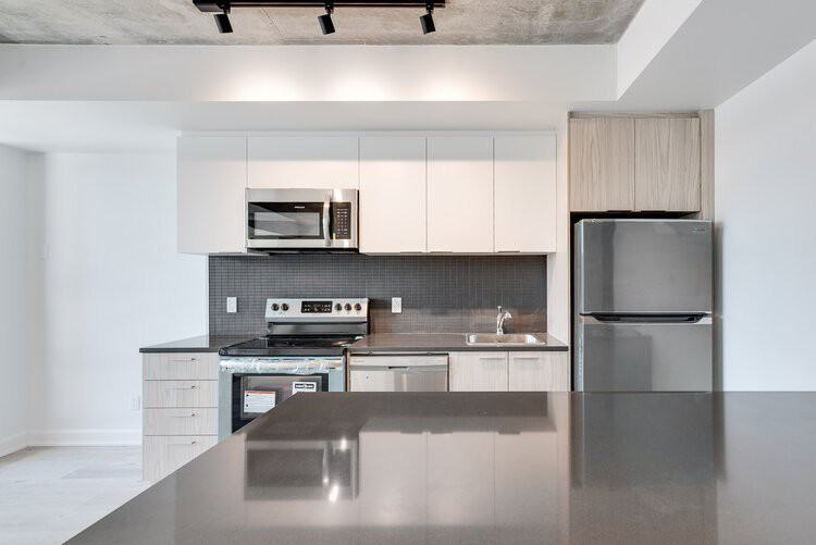 Seven 84 - Photo 3 of 46