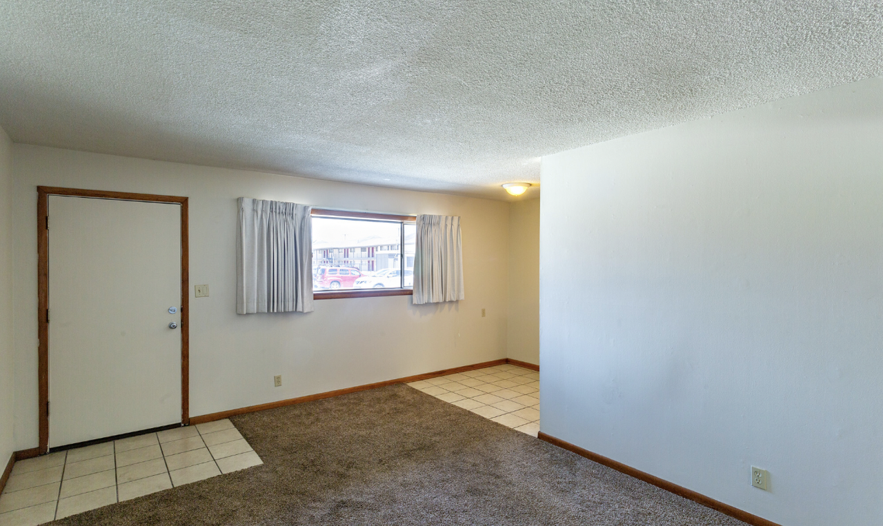 DEVILLE EAST APARTMENTS 1115 E 48th St, Tulsa, OK 74105 Zumper