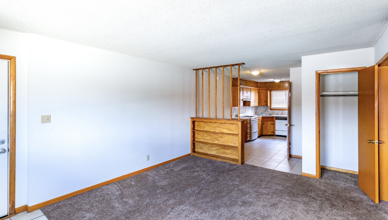 DEVILLE EAST APARTMENTS 1115 E 48th St, Tulsa, OK 74105 Zumper