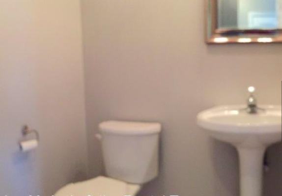 714 S Cherokee St - Photo 7 of 11