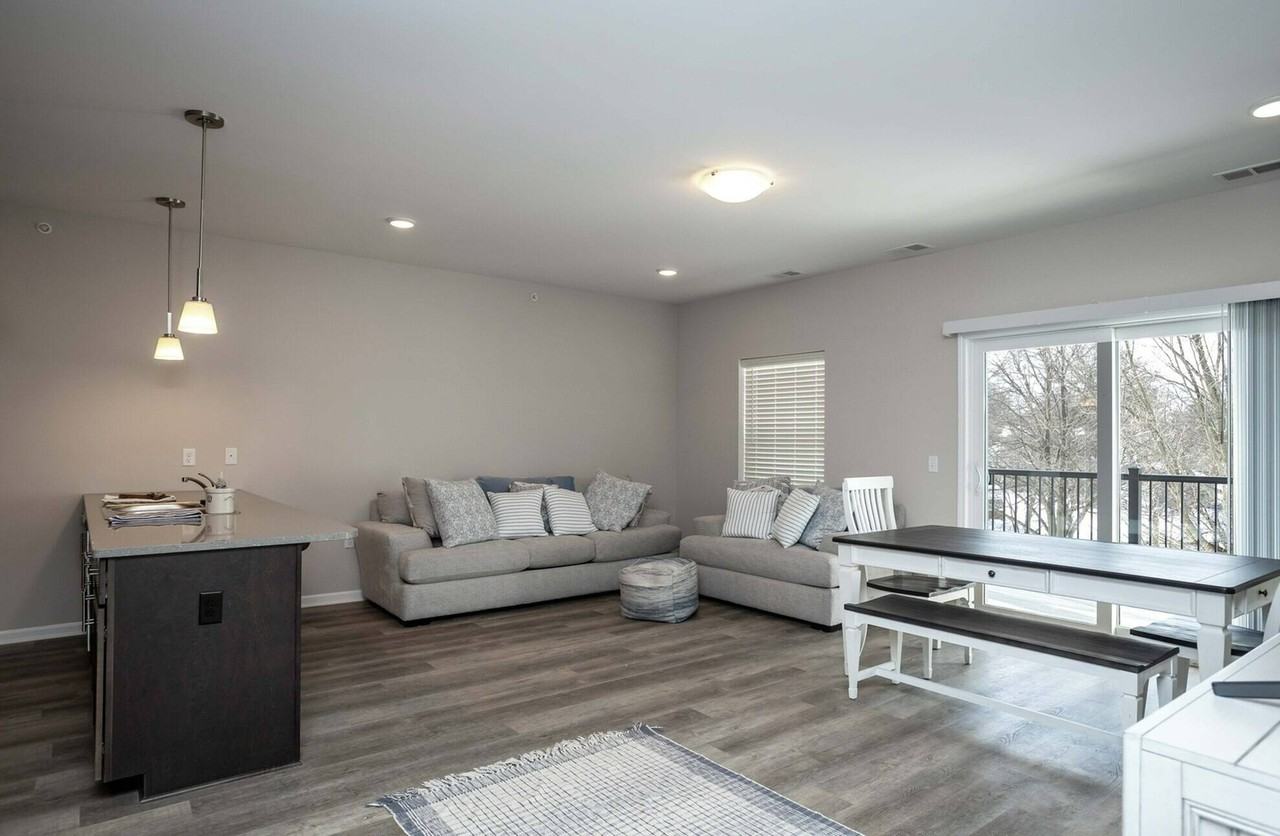 Asher Crossing - Photo 7 of 39