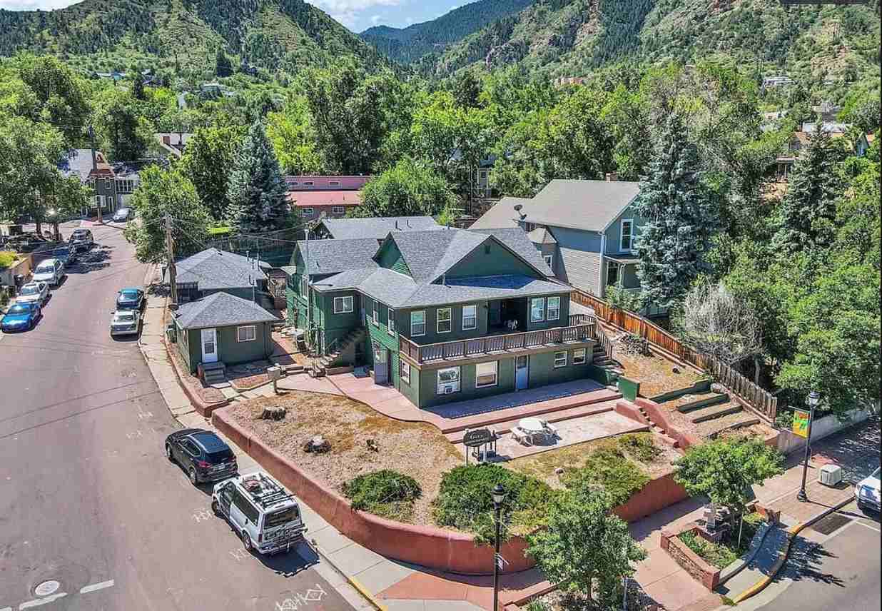 601 Manitou Ave #3 - Photo 4 of 11