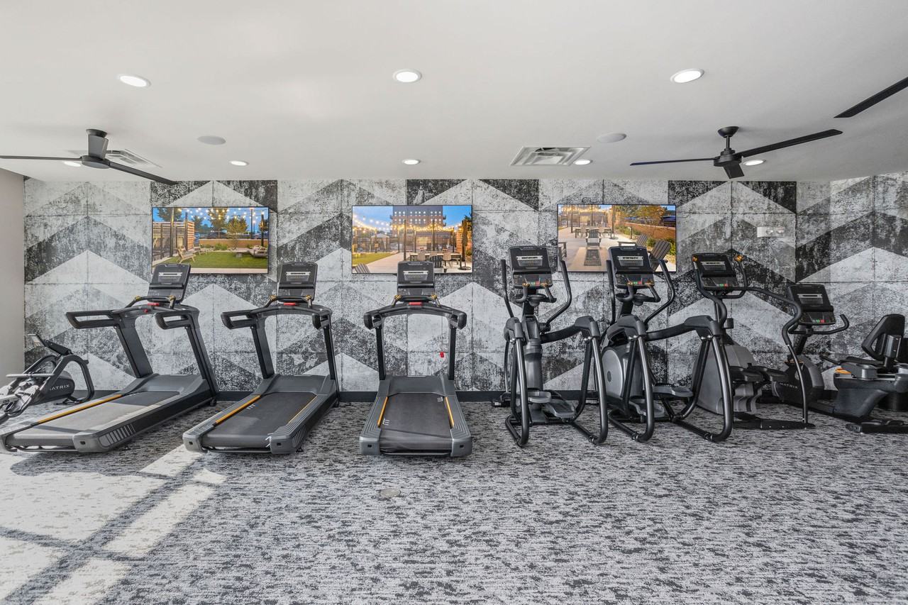 The Otis at Fort Ben Apartments - Photo 5 of 50