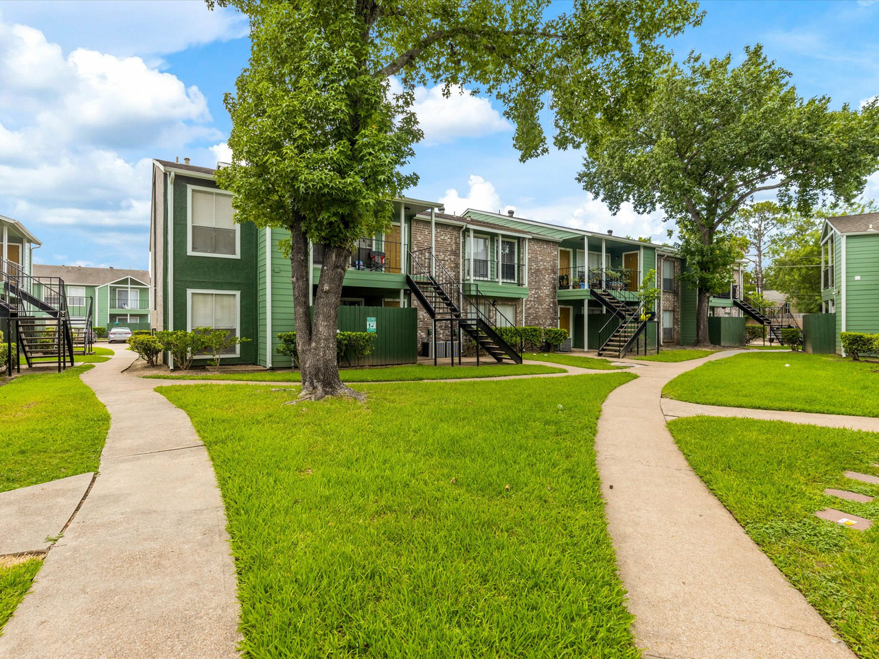 Z - Summit 7700 - Photo 4 of 13