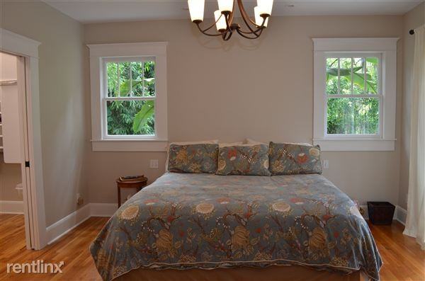 1206 S Albany Ave - Photo 3 of 15