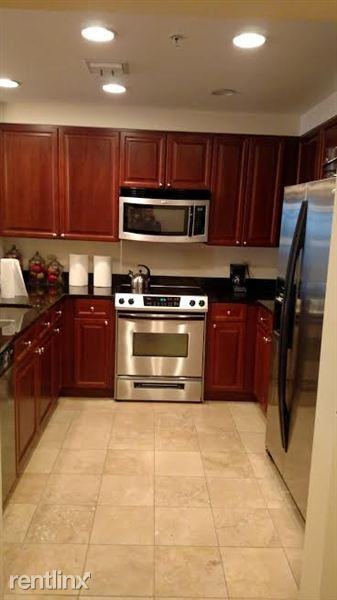 The Tennyson Condominiums Apartments 121 N Monroe St, Tallahassee, FL