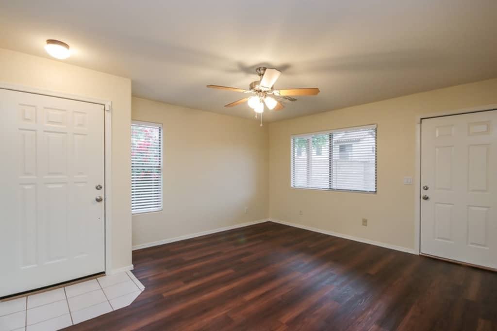 1768 E Los Alamos St - Photo 2 of 14