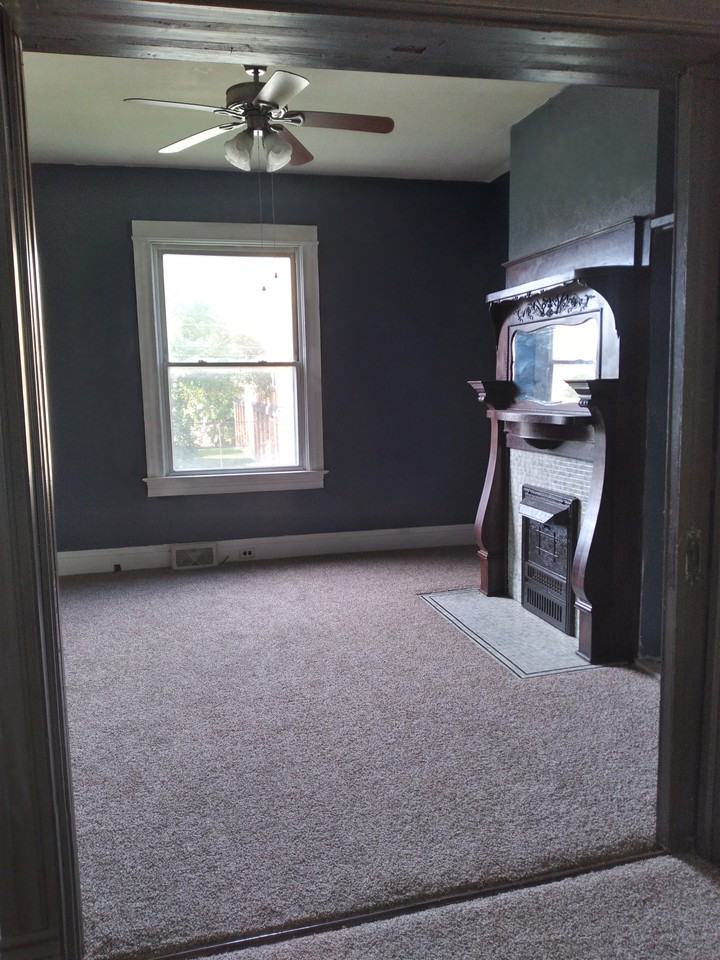 1066 Allison Avenue - Photo 2 of 12