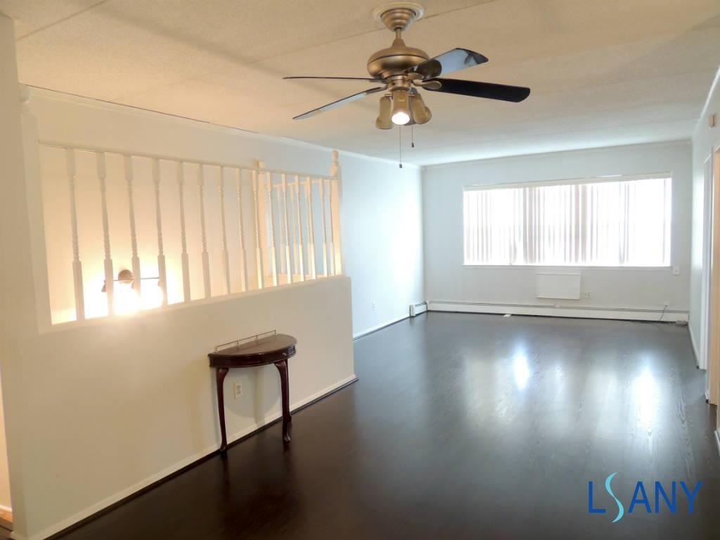 2045 Washington Ave #2ndFL - Photo 2 of 9